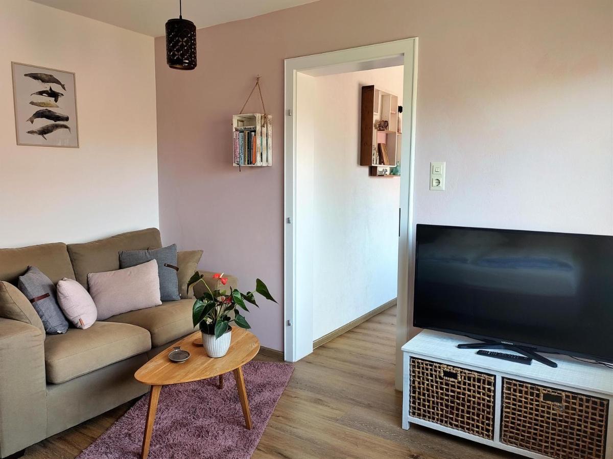 Ferienwohnung Alte Schule Ruhwarden Dış mekan fotoğraf