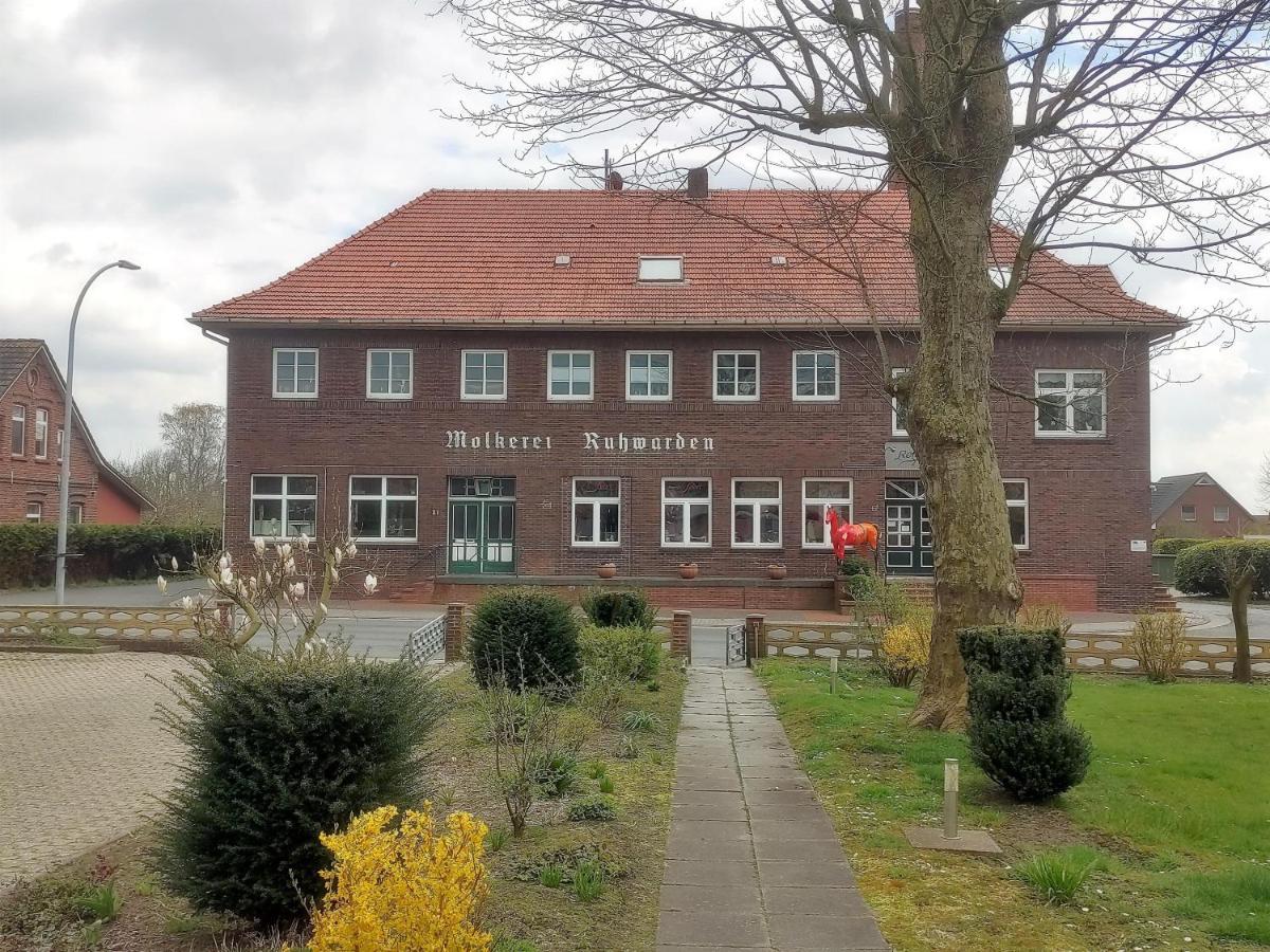 Ferienwohnung Alte Schule Ruhwarden Dış mekan fotoğraf